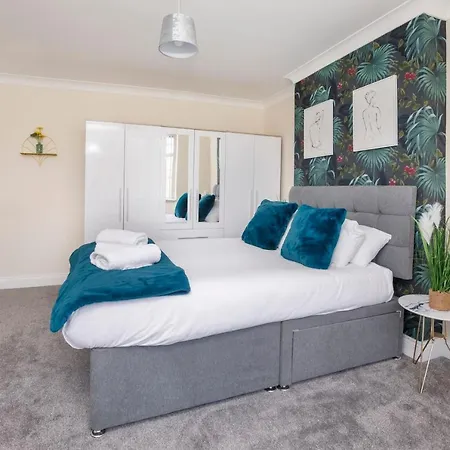 The Racecourse Retreat Holiday home *